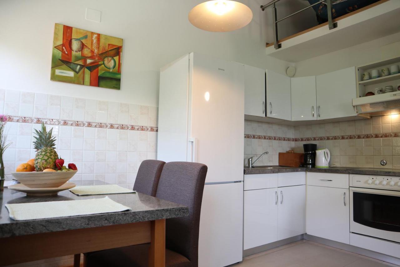 Apartment Emma Pula Dış mekan fotoğraf